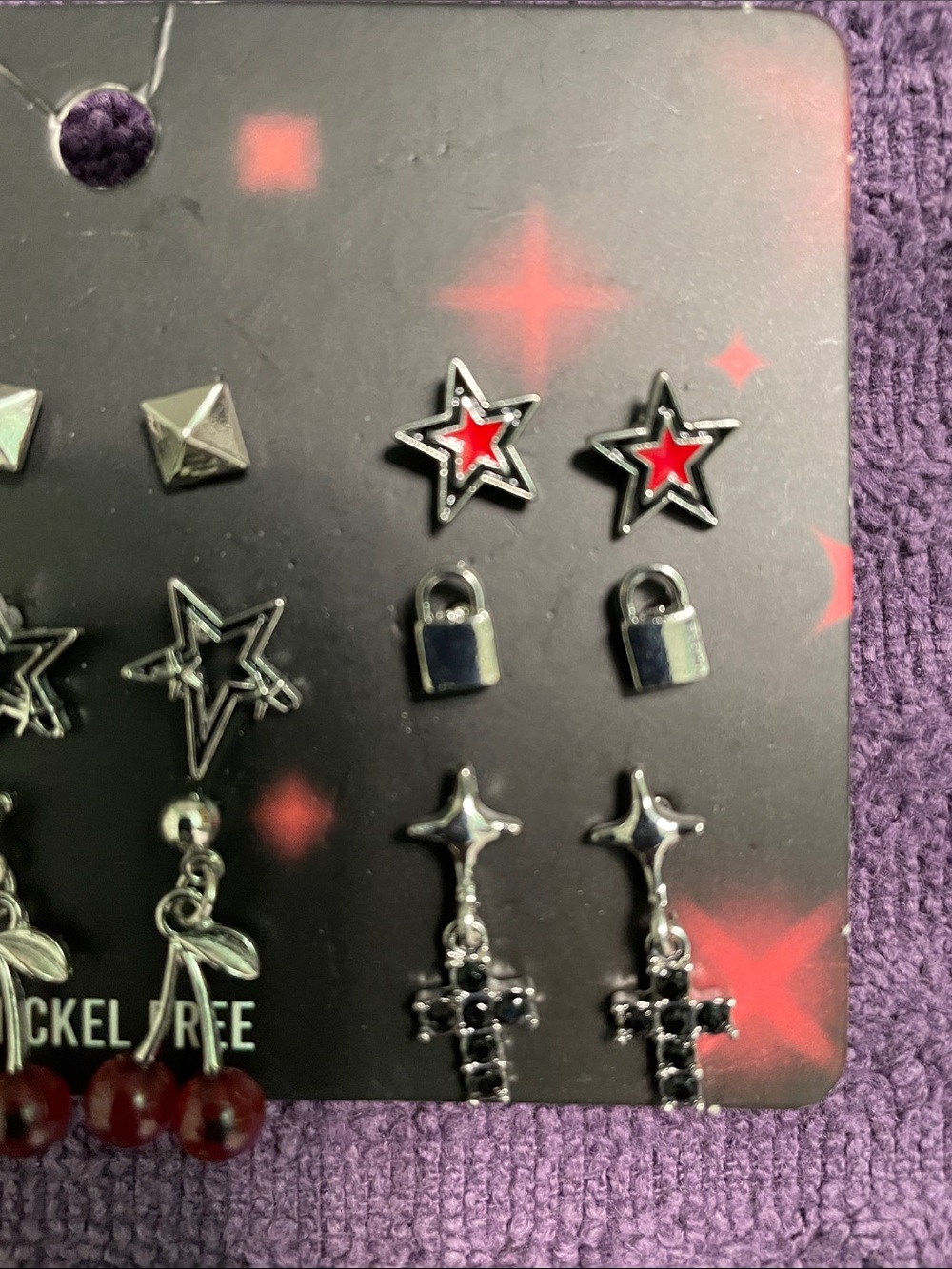 Social Collision Women's Red Accent Star Earring Set -TOTAL 9 sets. - Picture 5 of 5